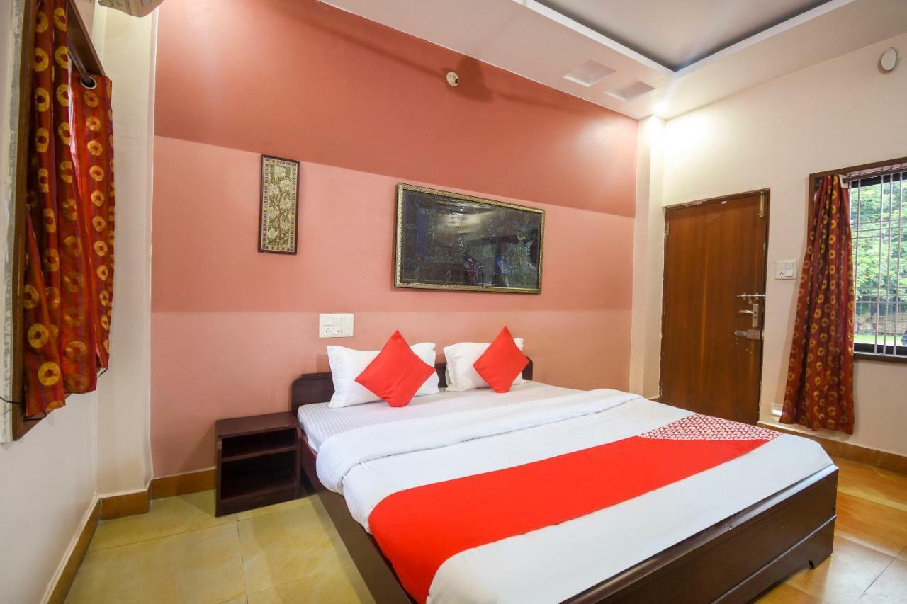 Oyo 47464 Hotel The Country Club Bilāspur Buitenkant foto