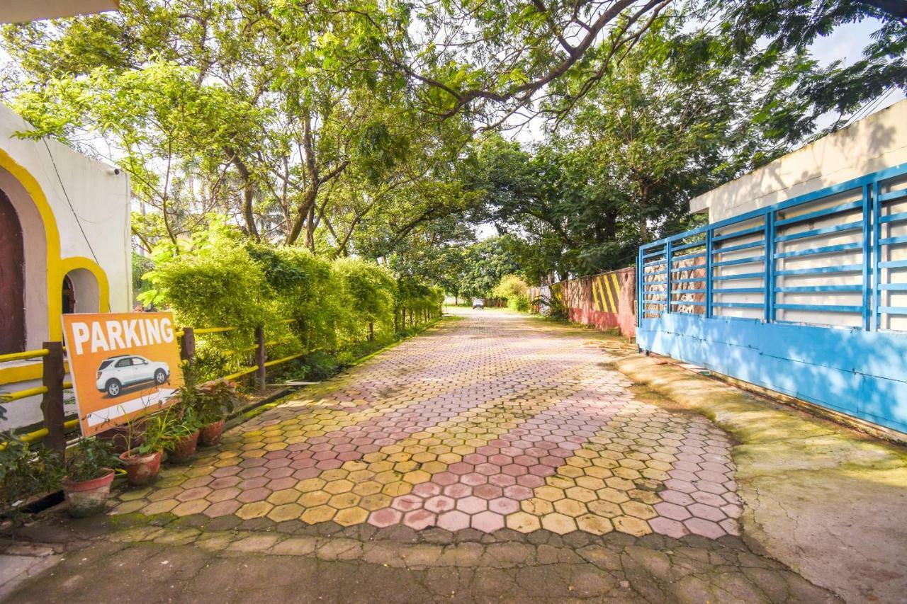 Oyo 47464 Hotel The Country Club Bilāspur Buitenkant foto