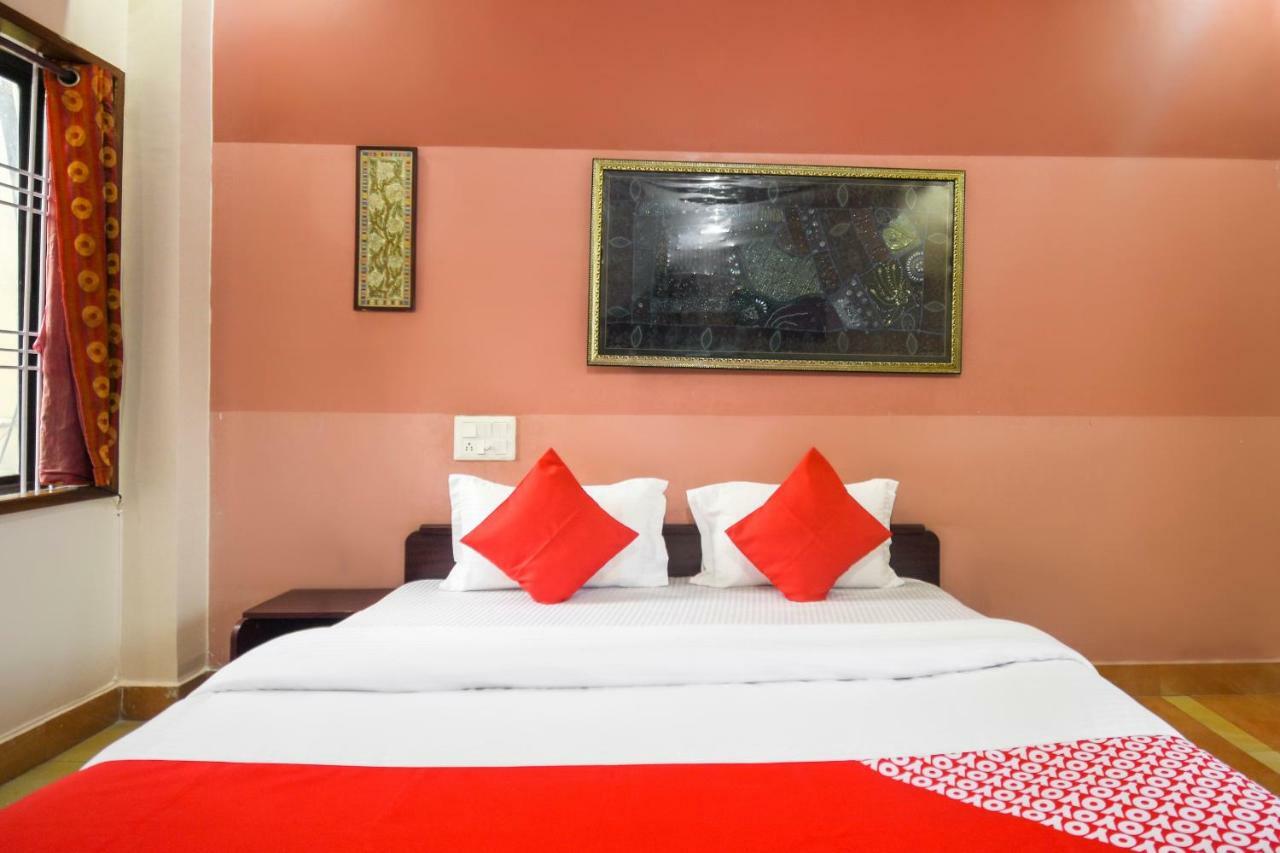 Oyo 47464 Hotel The Country Club Bilāspur Buitenkant foto