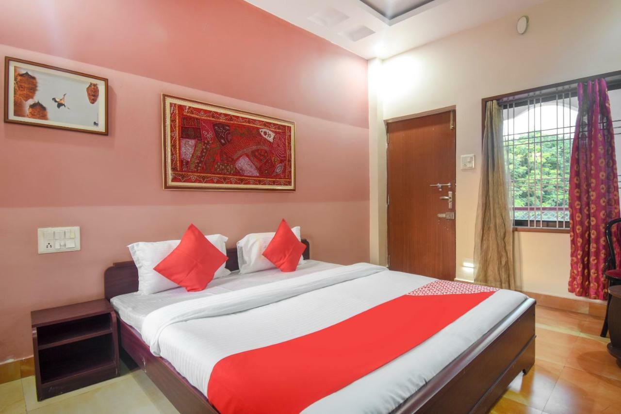 Oyo 47464 Hotel The Country Club Bilāspur Buitenkant foto