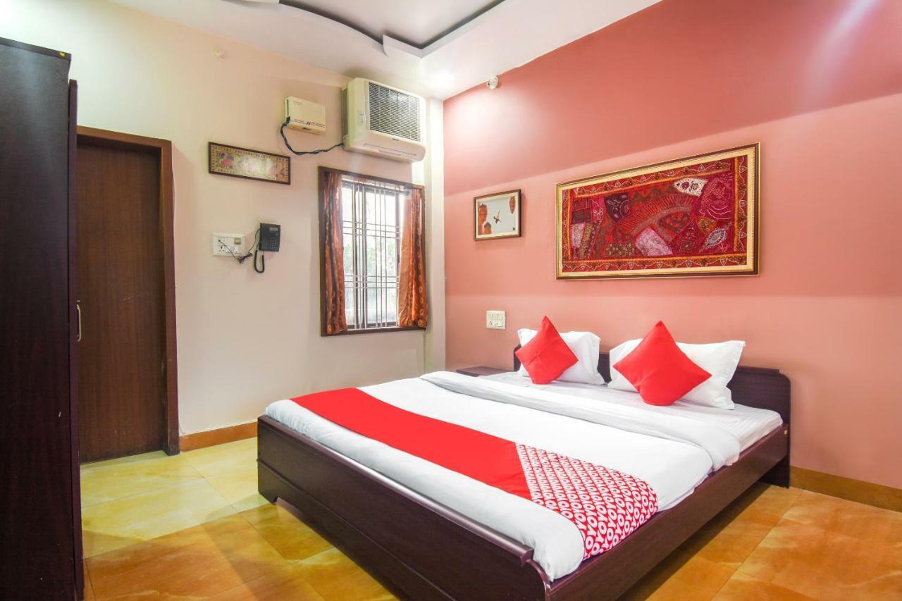 Oyo 47464 Hotel The Country Club Bilāspur Buitenkant foto