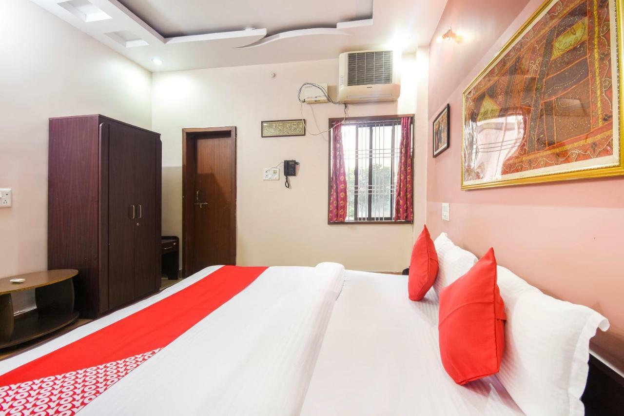 Oyo 47464 Hotel The Country Club Bilāspur Buitenkant foto