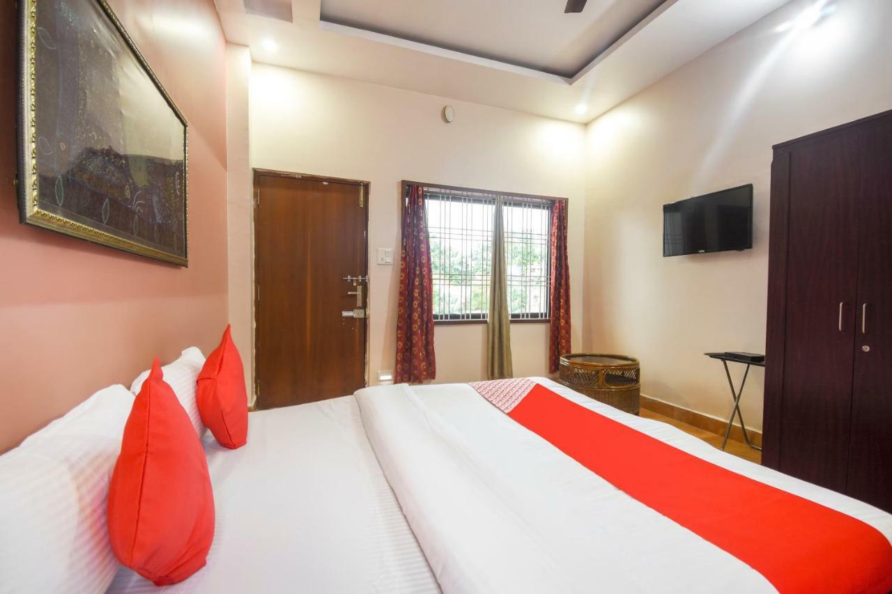 Oyo 47464 Hotel The Country Club Bilāspur Buitenkant foto